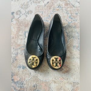 TORY BURCH BALLERINA BLACK gold logo